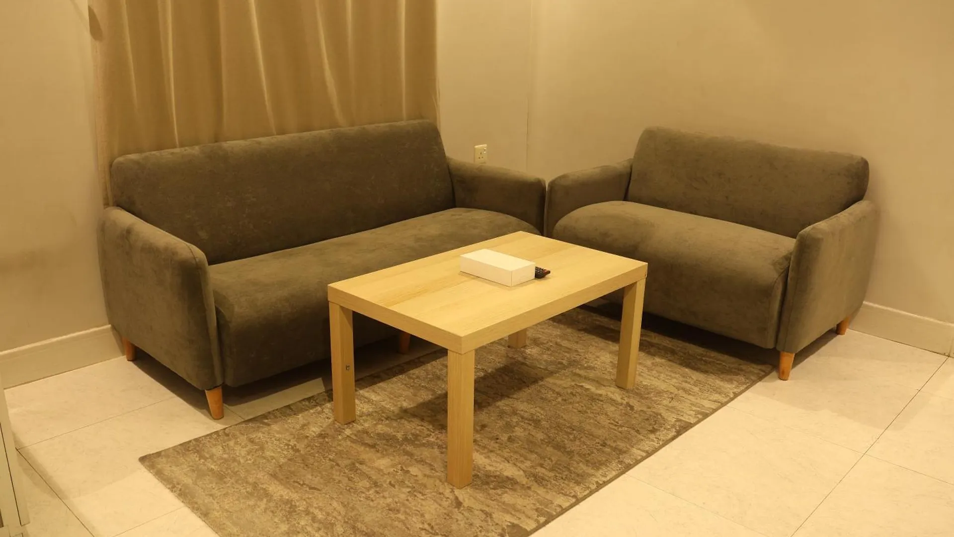 Areen Al Naeem Served Apartments Jeddah