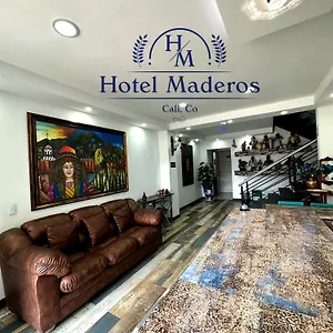 ** Hotel Maderos Colombia